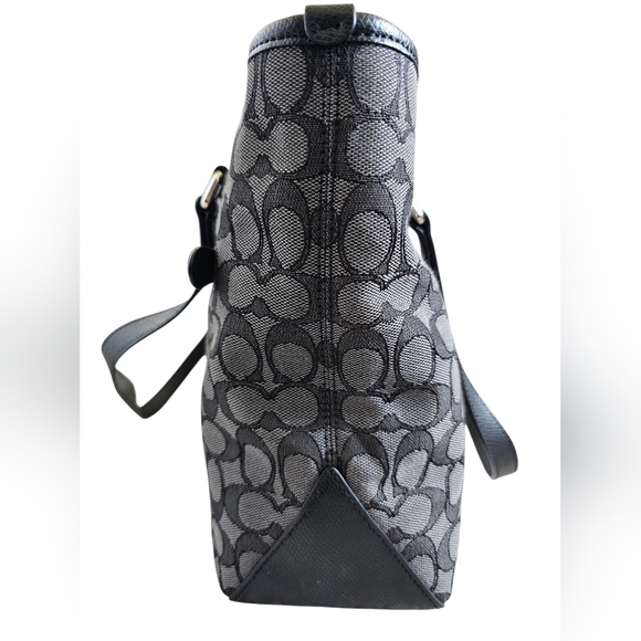 Coach Outline Black and Gray Signature Tote, Excellent Condition - Picture 5 of 14